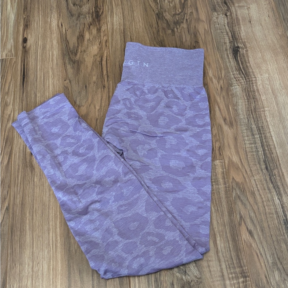 NVGTN Leggings